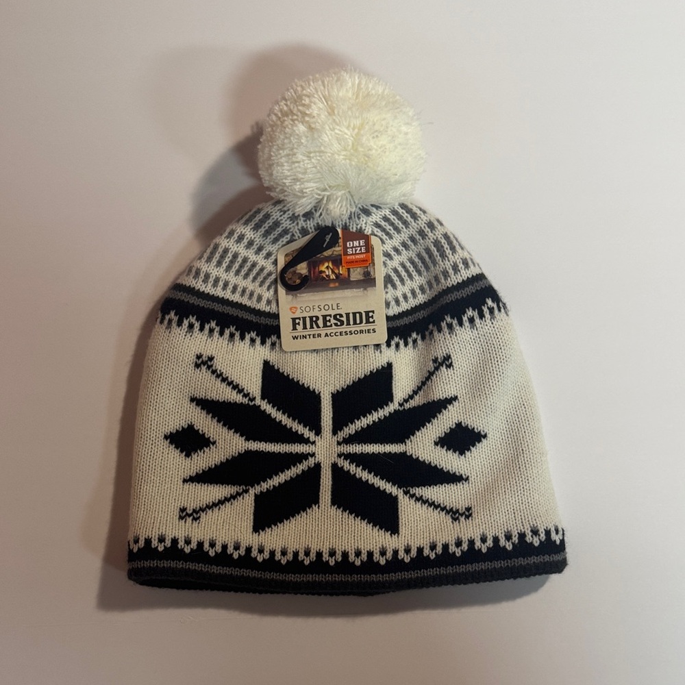 SOIA & KYO Fireside Women's Knit Pom-Pom Hat - Black and Cream